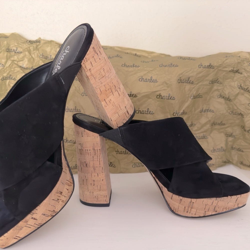 Size 9 Charles by Charles David, Black REAL Suede Platform Sandals